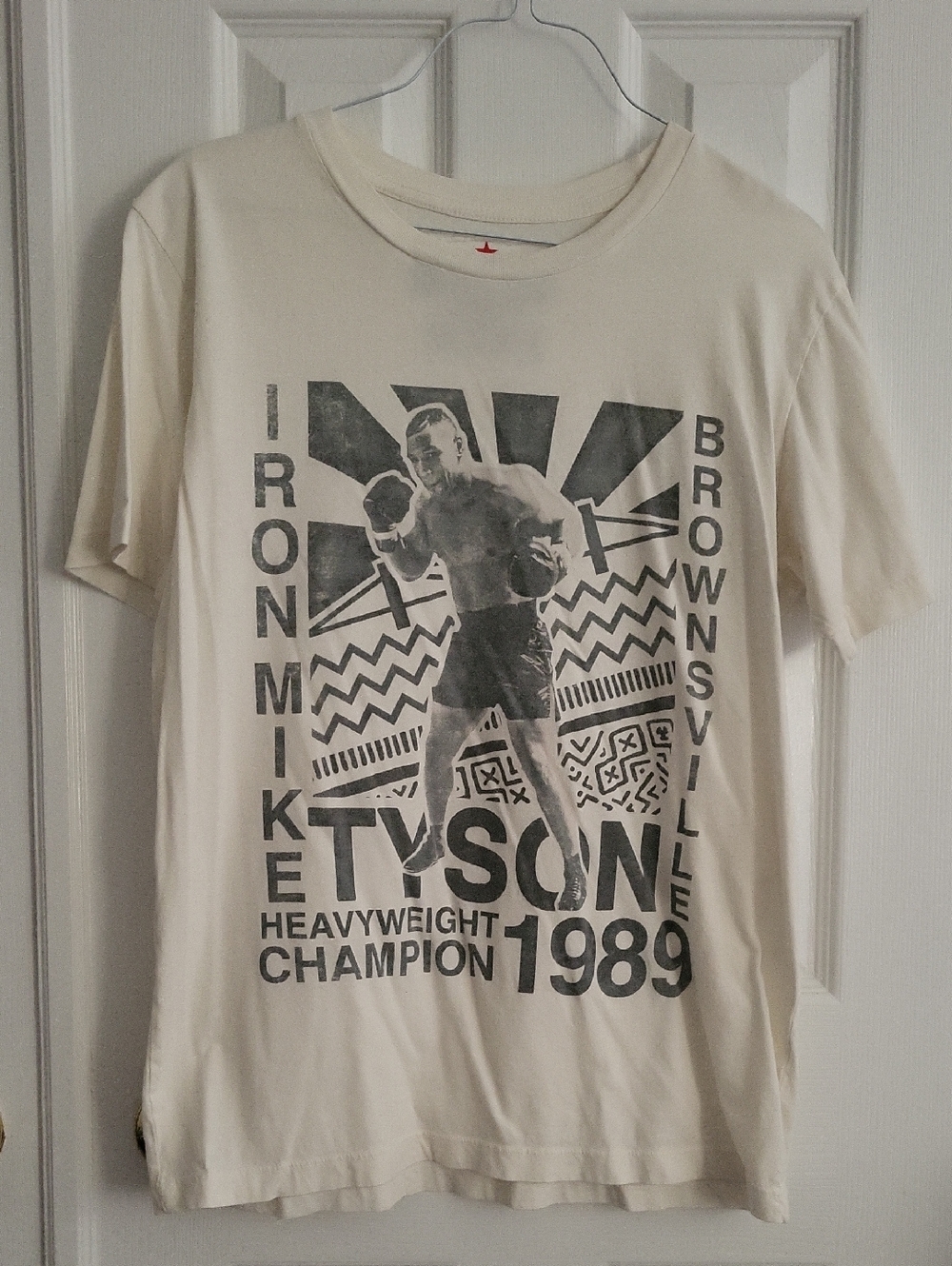 ROOTS OF FIGHT - Iron Mike Tyson